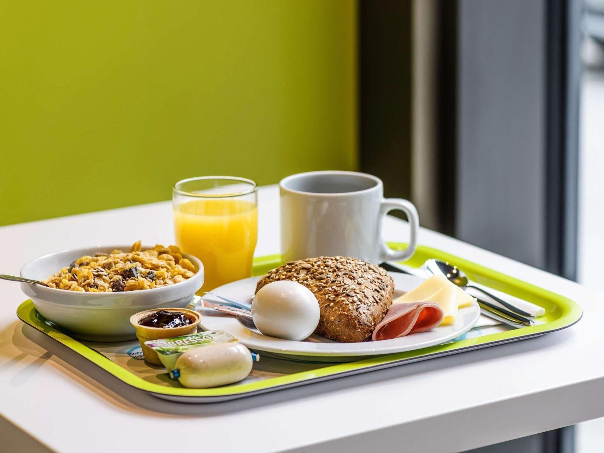Ibis Budget Wien Messe Esterno foto